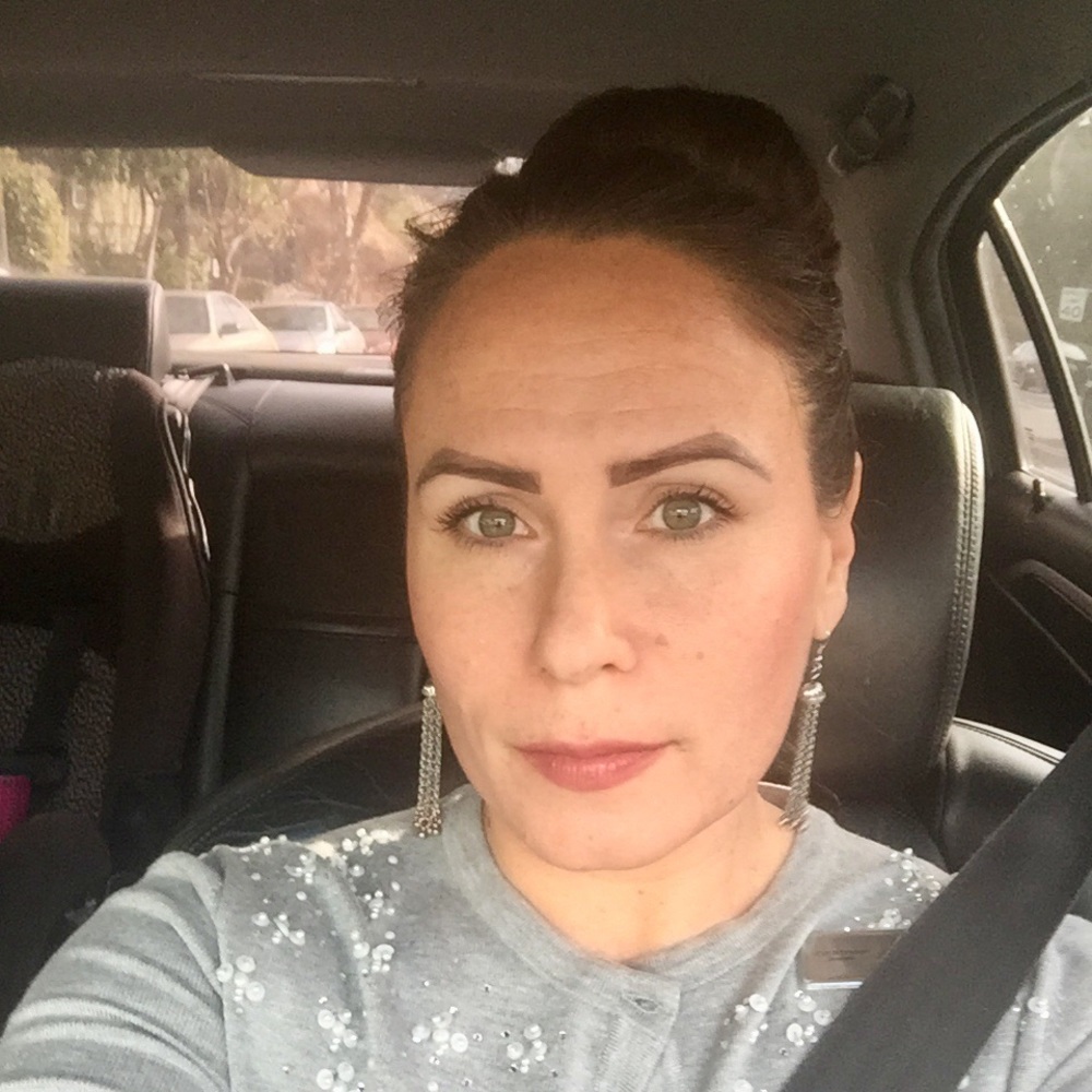 Meet your Posher, Christine